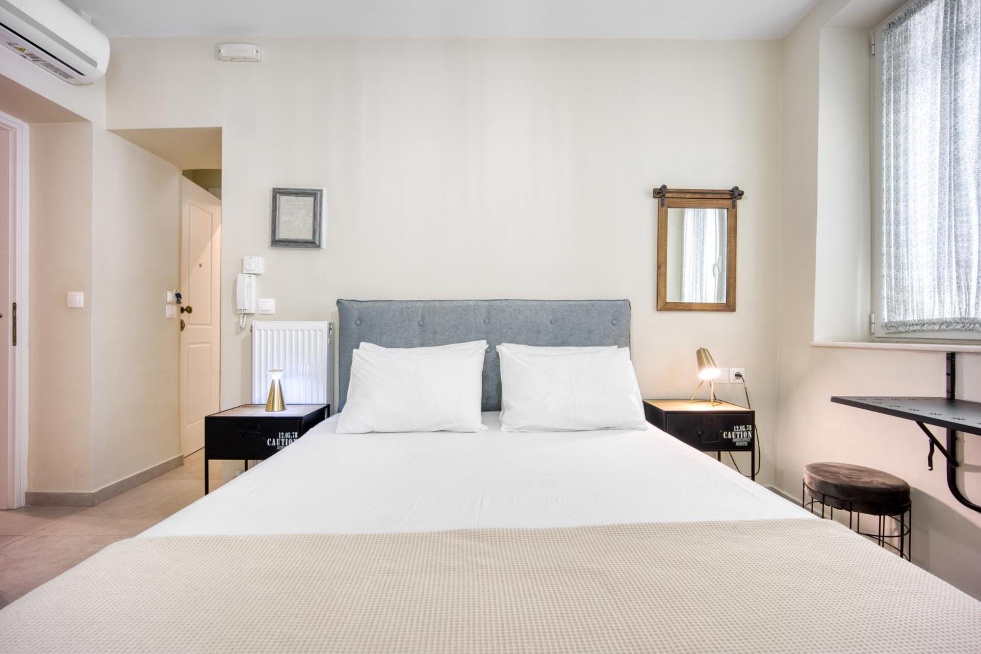 Bentzi...Boutique Apartment 1, Classic Double With Kitchenette, 2 Guests Ateny Zewnętrze zdjęcie